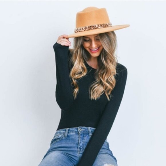 Chain Detailed Fall Winter Hat - Camel - Picture 4 of 5